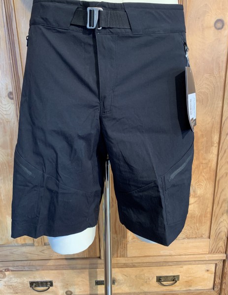 Palisade Short Mens Black